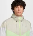 Ветровка Nike SPORTSWEAR WINDRUNNER HOODED JACKET салатово-бежево-белая DA0001-701