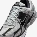 Кросівки Nike ZOOM VOMERO 5 біло-чорно-срібні FJ4151-004