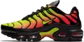 Кросівки жіночі Nike AIR MAX PLUS TN SE лимонно-червоно-чорні AQ9979-001