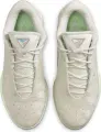 Кросівки баскетбольні Nike LEBRON XXII бежево-лаймові FZ1094-002