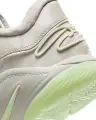 Кросівки баскетбольні Nike LEBRON XXII бежево-лаймові FZ1094-002