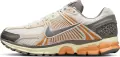 Кросівки Nike ZOOM VOMERO 5 бежево-сіро-помаранчеві IB7469-030