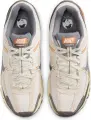 Кросівки Nike ZOOM VOMERO 5 бежево-сіро-помаранчеві IB7469-030