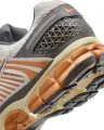 Кросівки Nike ZOOM VOMERO 5 бежево-сіро-помаранчеві IB7469-030