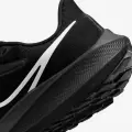 Кроссовки беговые женские Nike AIR ZOOM PEGASUS 39 черные DH4072-002