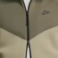 Спортивный костюм Nike SPORTSWEAR TECH FLEECE бежево-оливковый FB7921-276__FB8002-276