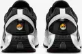 Кроссовки женские Nike AIR MAX DN черно-белые FJ3145-002