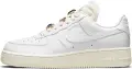 Кроссовки женские Nike AIR FORCE 1 LOW PREMIUM белые DN5463-100