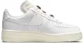 Кроссовки женские Nike AIR FORCE 1 LOW PREMIUM белые DN5463-100