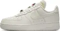 Кроссовки женские Nike AIR FORCE 1 LOW PREMIUM кремовые DN5463-001