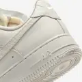 Кроссовки женские Nike AIR FORCE 1 LOW PREMIUM кремовые DN5463-001