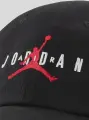 Кепка детская Nike JORDAN CURVE BRIM ADJUSTABLE HAT черная 8A0569-023