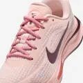 Кроссовки беговые женские Nike JOURNEY RUN светло-розово-кораллово-бордовые FJ7765-800
