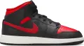 Кроссовки подростковые Nike AIR JORDAN 1 MID (GS) черно-красные DQ8423-067