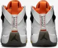 Кроссовки подростковые Nike JUMPMAN TWO TREY (GS) бело-оранжево-черные DQ8431-108