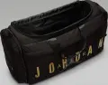 Сумка спортивна Nike JORDAN VELOCITY DUFFLE BAG (81L) чорно-золота LM0920-K5X