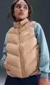 Жилетка підліткова Nike SPORTSWEAR ALL DAY PLAY THERMA-FIT LOOSE-FIT PUFFER світло-коричнева HJ2537-200