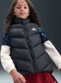 Жилетка підліткова Nike SPORTSWEAR ALL DAY PLAY THERMA-FIT LOOSE-FIT PUFFER чорна HJ2537-010