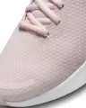 Кросівки бігові жіночі Nike REVOLUTION 7 світло-рожеві FB2208-600