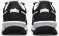 Кросівки жіночі Nike AIR MAX PRE-DAY чорно-білі DC4025-001