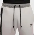 Спортивний костюм Nike SPORTSWEAR TECH FLEECE світло-сіро-сірий FB7921-014__FB8002-014