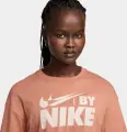 Футболка жіноча Nike SPORTSWEAR CROPPED персикова FZ4635-212