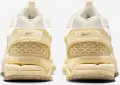 Кросівки Nike ZOOM VOMERO ROAM WINTERIZED бежево-кремові FV2295-101