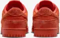 Кроссовки женские Nike DUNK LOW SE красно-темно-оранжевые HV5756-633