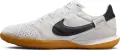 Футзалки (бампи) Nike STREETGATO біло-чорні HV5759-100
