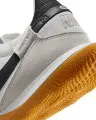 Футзалки (бампи) Nike STREETGATO біло-чорні HV5759-100