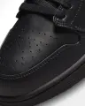 Кроссовки Nike AIR JORDAN 1 LOW черные 553558-093