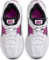 Кроссовки подростковые Nike VOMERO 5 (GS) бело-фиолетовые HF6998-102