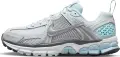 Кроссовки подростковые Nike VOMERO 5 (GS) голубо-бело-серые HQ3255-043