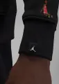 Спортивний костюм Nike ESSENTIALS HOLIDAY JUMPMAN FLEECE чорний DV9392-010__DV9390-010