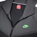 Вітровка Nike TECH WOVEN JACKET темно-сіро-чорно-салатова HM7151-013