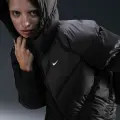 Куртка женская Nike SPORTSWEAR WINDPUFFER STORM-FIT черная HF7865-010