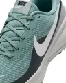 Кроссовки беговые Nike REVOLUTION 8 мятно-черно-белые HJ9198-007