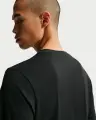 Футболка Nike SPORTSWEAR черная IO9514-010