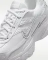 Кросівки жіночі Nike INITIATOR білі 394053-100