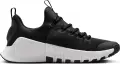 Кроссовки для тренировок женские Nike FREE METCON 6 черно-белые FJ7126-001