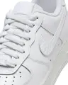 Кросівки жіночі Nike AIR FORCE 1 '07 SE білі IO4837-100