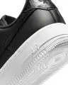 Кросівки жіночі Nike AIR FORCE 1 '07 SE чорні IO4837-001