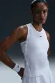 Майка для тенісу жіноча Nike VICTORY DRI-FIT білі FD5584-100