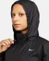 Ветровка для бега женская Nike FAST REPEL черная FB7451-010