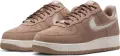 Кроссовки Nike AIR FORCE 1 '07 LV8 коричнево-белые HJ4465-200
