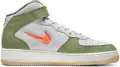 Кросівки Nike AIR FORCE 1 MID QS JEWEL біло-зелено-помаранчеві DQ3505-100