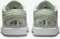 Кросівки жіночі Nike AIR JORDAN 1 LOW SE м'ятно-бежеві HF4078-100