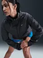 Вітровка для бігу жіноча Nike TEMPO REPEL чорна HV5769-010