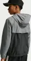 Ветровка подростковая Nike SPORTSWEAR WINDRUNNER серо-темно-серая IF2821-084
