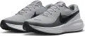 Кросівки бігові Nike REVOLUTION 8 сіро-темно-сірі HJ9198-004